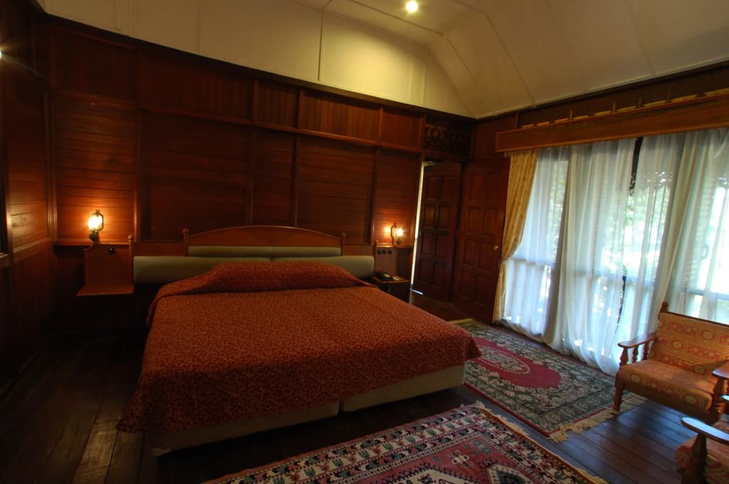 Kampung Tok Senik Hotel - photo 3