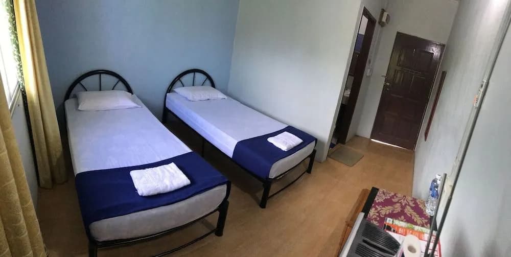 RTMS Guesthouse Semporna - photo 36