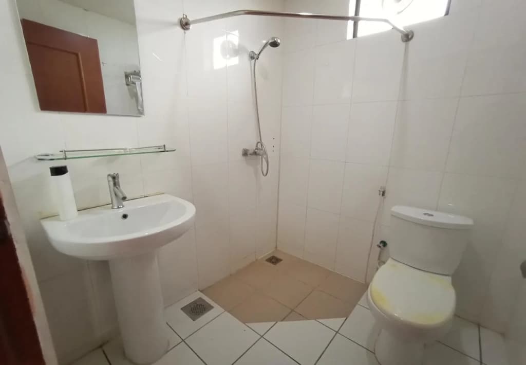 Houz Inn - photo 6