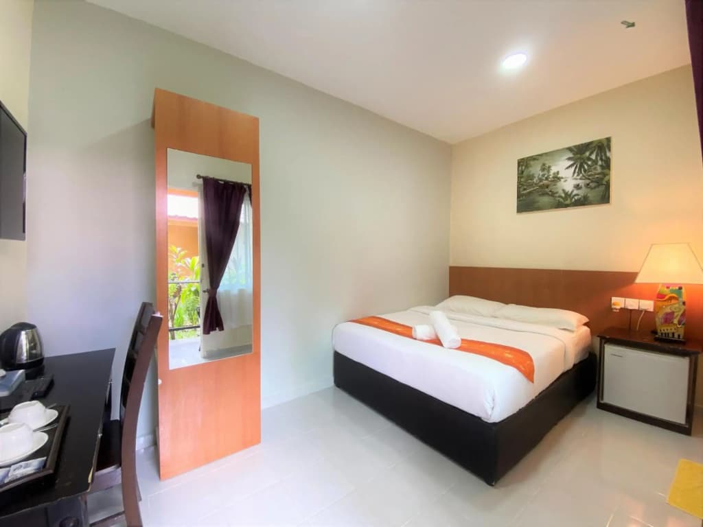 Chenang Inn - photo 2