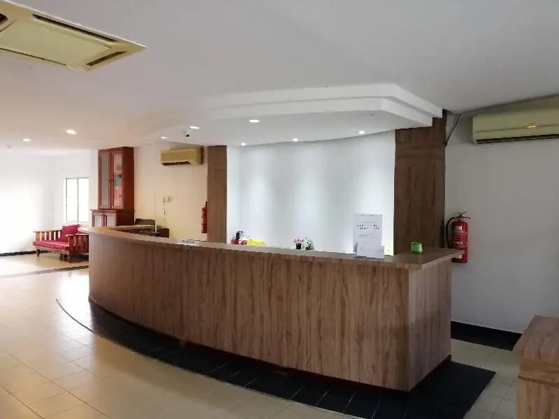 Safari Hotel by OYO Rooms - photo 1