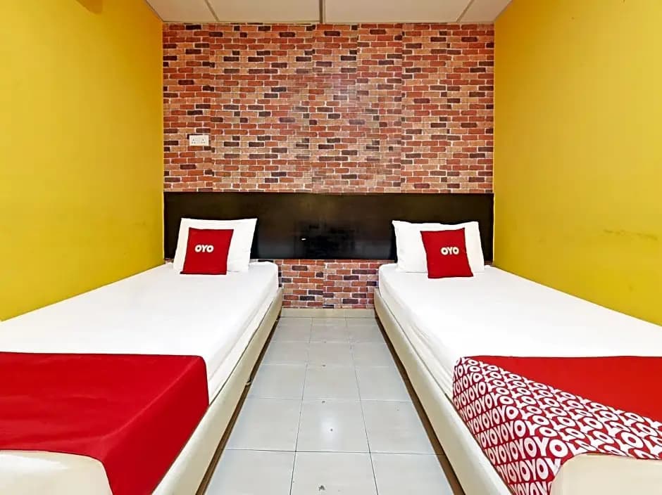 OYO 89694 de Lodge Hotel - photo 4