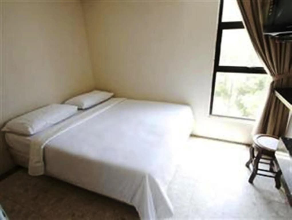 Hotel Zamburger Sg Bakap - photo 2
