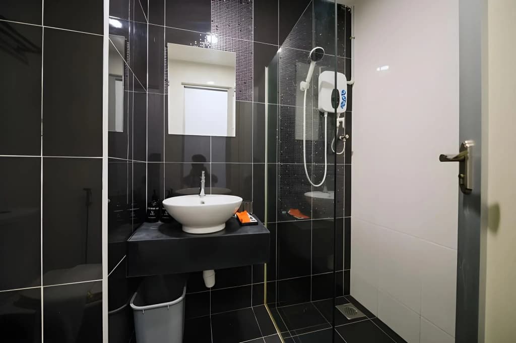 OYO 89848 Link Boutique Hotel - photo 37