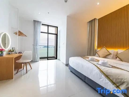 5StarPanda Seaview at The Shore Kota Kinabalu - photo 2