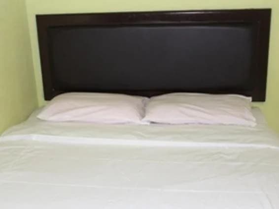 YH Hotel - photo 7