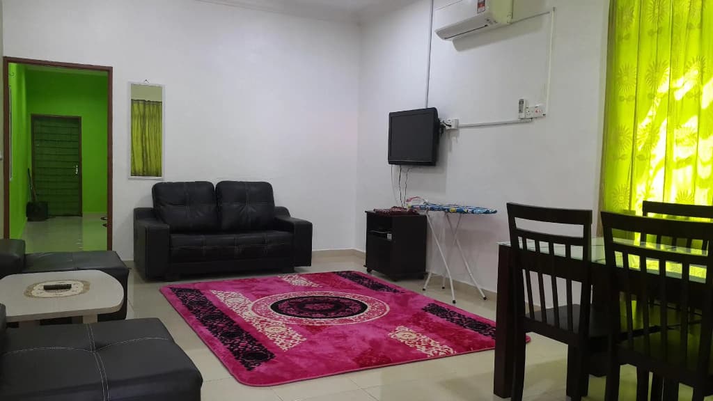 Noor Studio Homestay - photo 2
