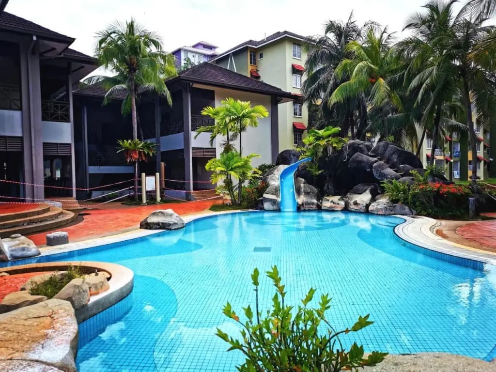 Ames Leng Beach House @ PD 5th Mile - photo 9