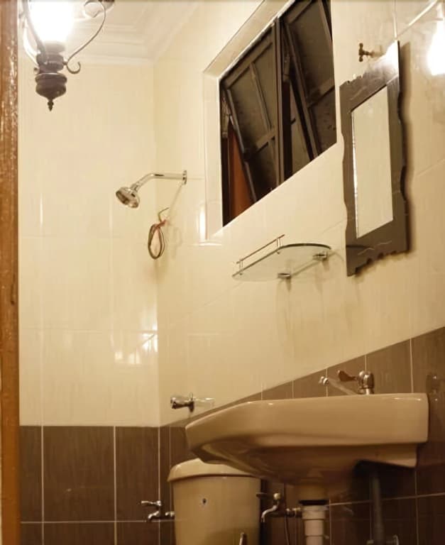 Kencana Homestay - photo 7