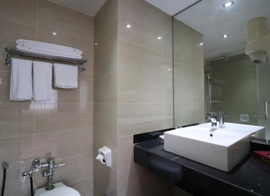 Hotel Grand Continental Kuala Lumpur - photo 8