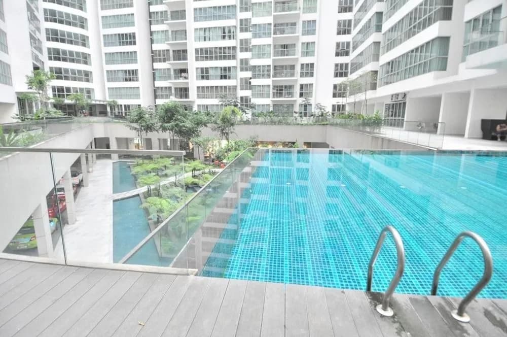Amazing Rooftop View at Regalia KL - photo 14