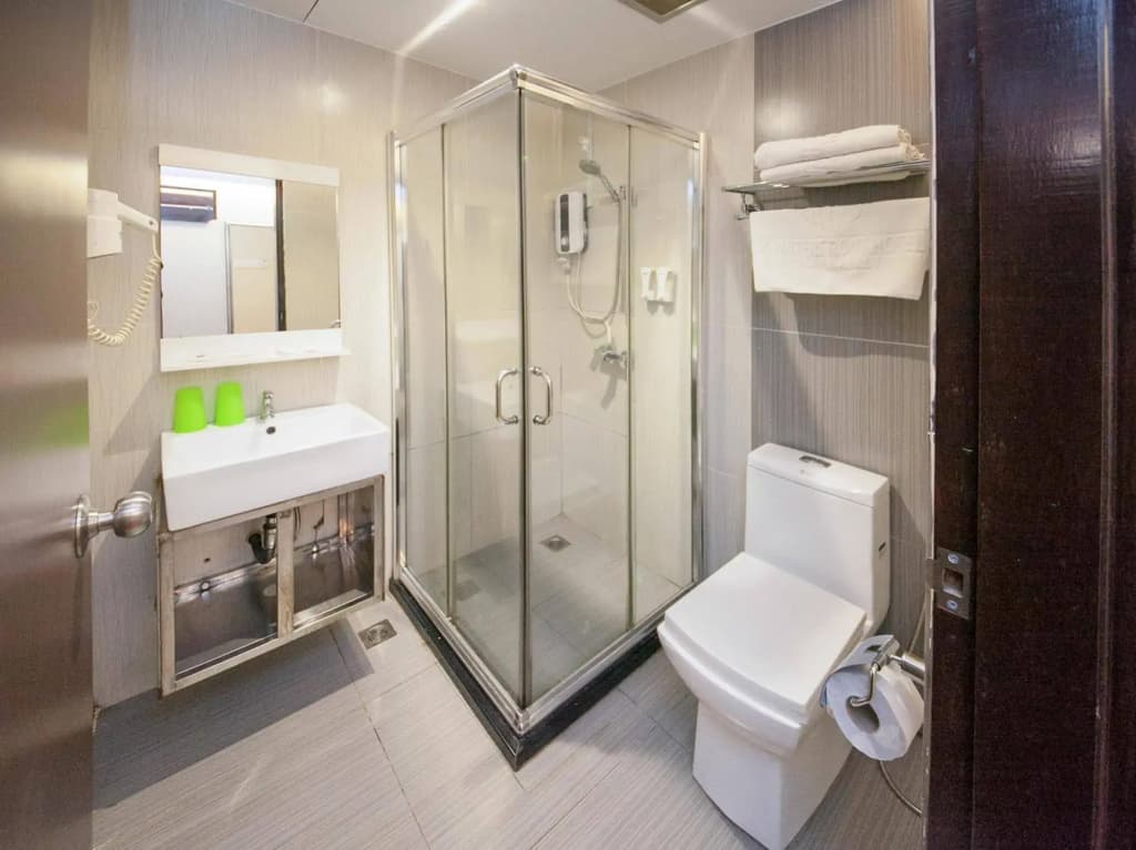 OYO Rooms Warisan Square - photo 8