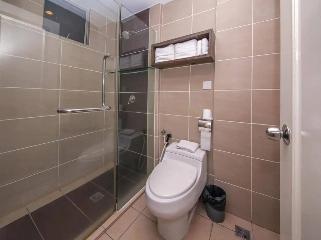 OYO Rooms Bundusan Commercial Centre - photo 11