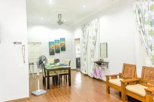 White Cottage Guest House - photo 3
