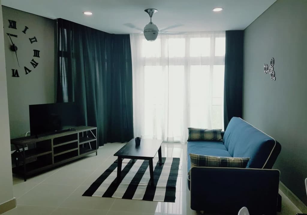 Holi 1Medini Suites - photo 13