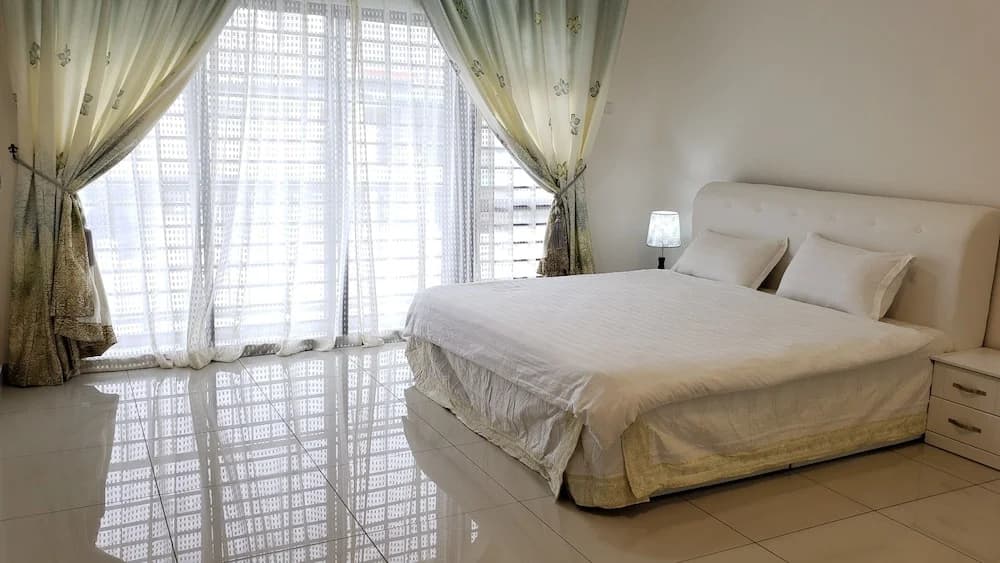 SR Home Stay at KLIA - photo 2