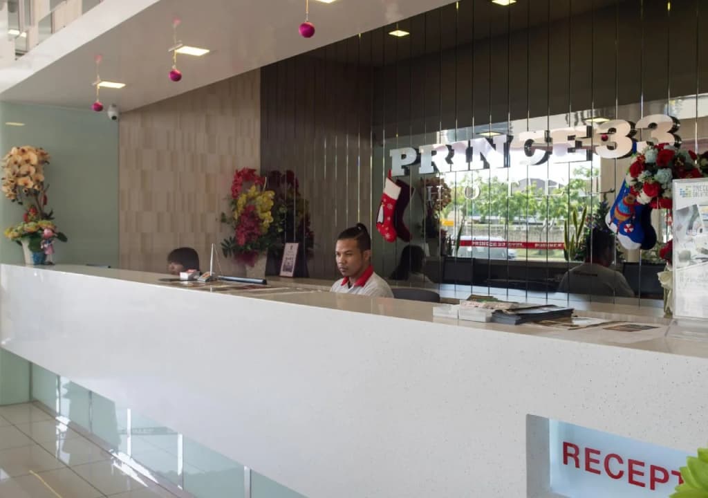 Prince 33 Hotel - photo 15