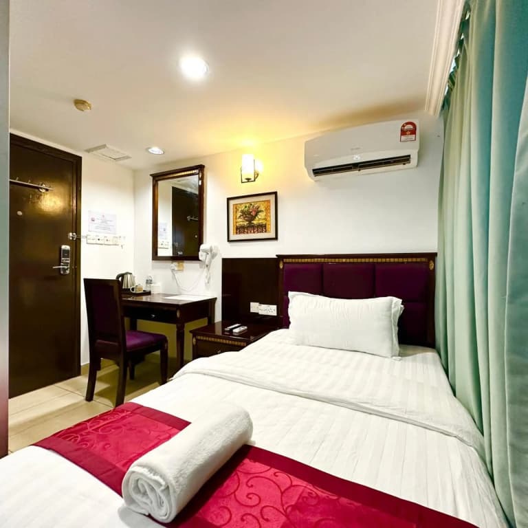 Valley Hotel - photo 35