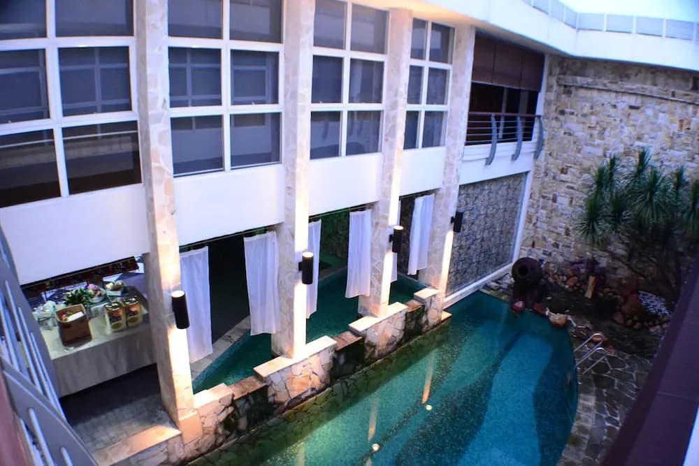 Pandora Spring Villa - photo 17