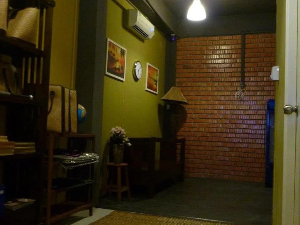 Batu Bata Guesthouse - photo 7