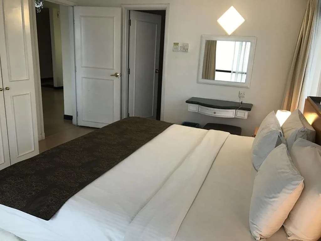 Queens Service Suite at Times Square - photo 2