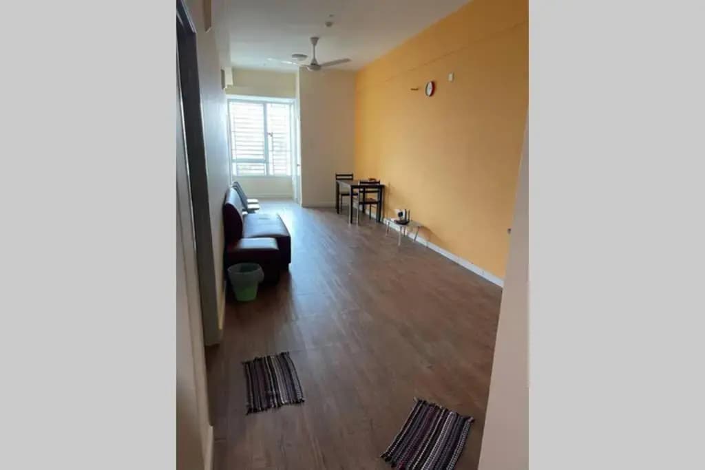Baojuwu@2 Bedrooms Akademik Suites Austin Height - photo 5