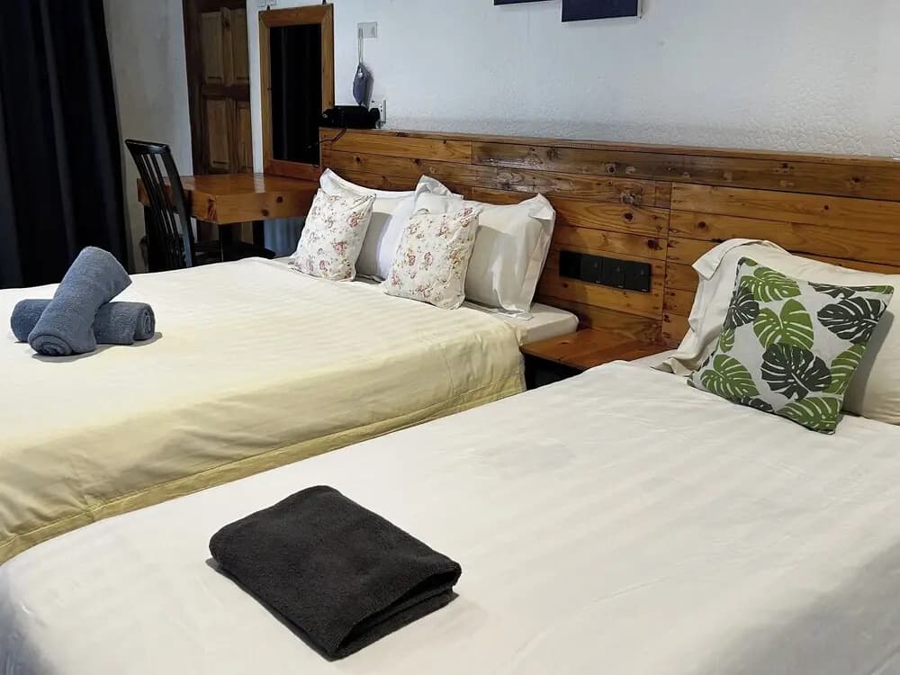 Riverbank Dungun Guesthouse & Cafe - photo 1