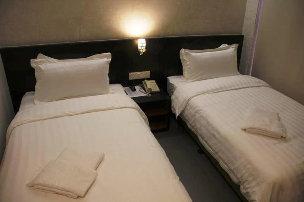 906 Hotel Kota Laksamana - photo 16