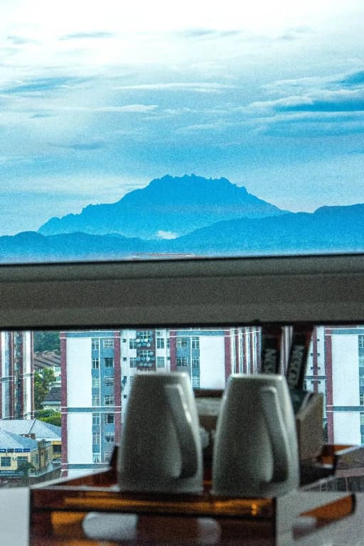 Pan Borneo Hotel Kota Kinabalu - photo 8