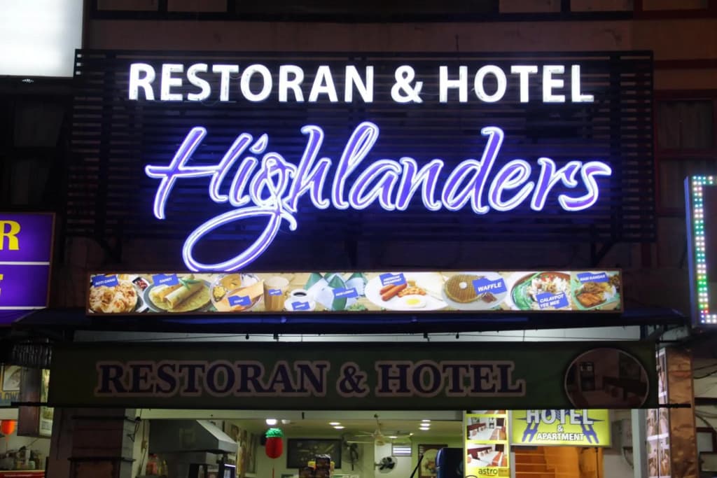 Highlanders Hotel - photo 10