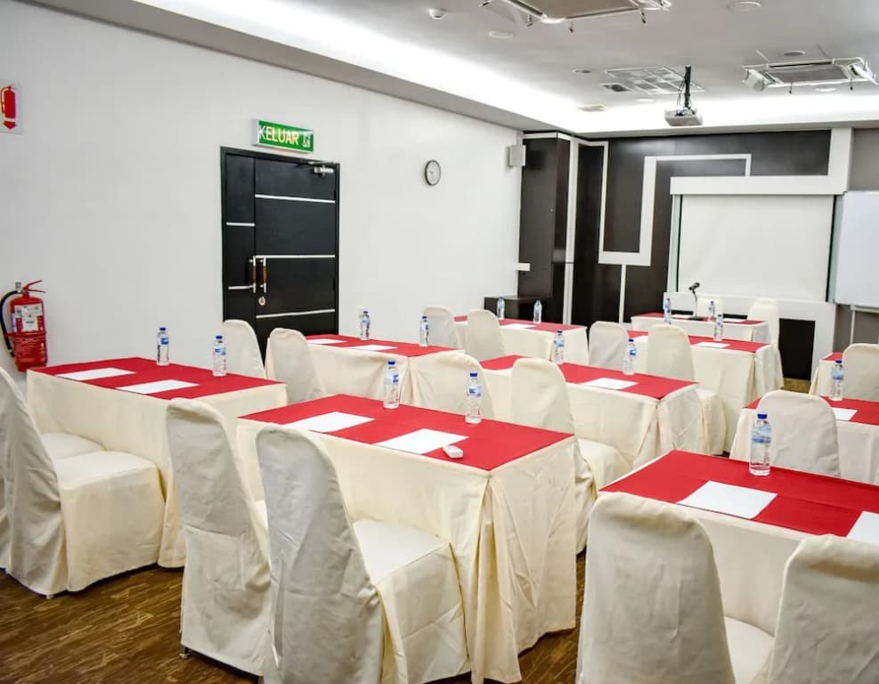 Streetview Hotel - photo 12