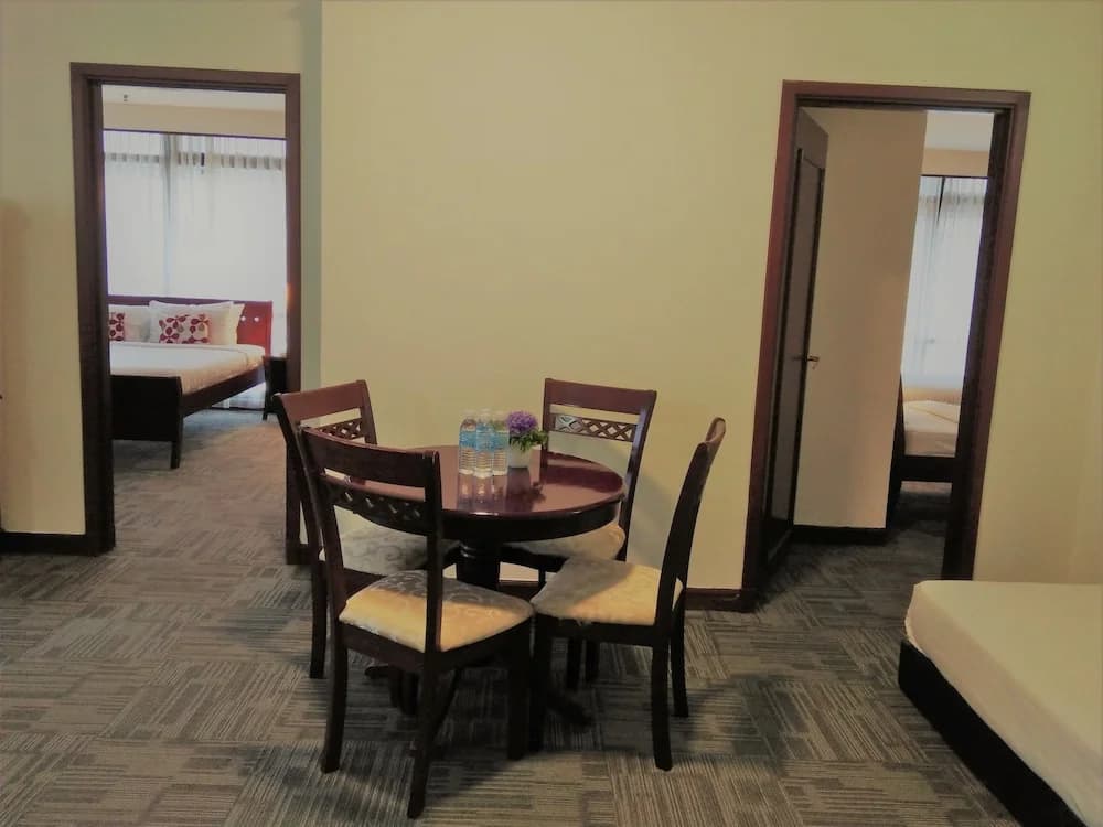 Grand Service Apartment at Times Square - photo 7