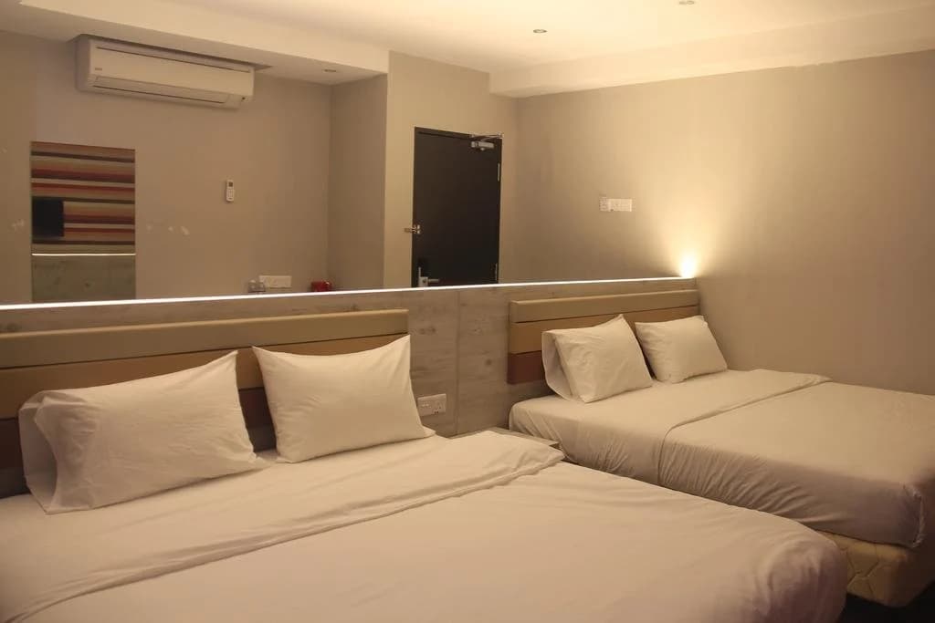 Merge Summit Boutique Hotel - photo 11