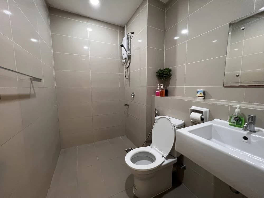 LTS Homestay at Sutera Avenue - photo 10