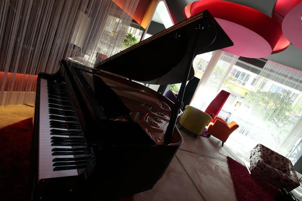 J Hotel - photo 16