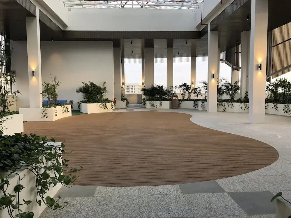 Almas Suites By Iconic Bliss - photo 13