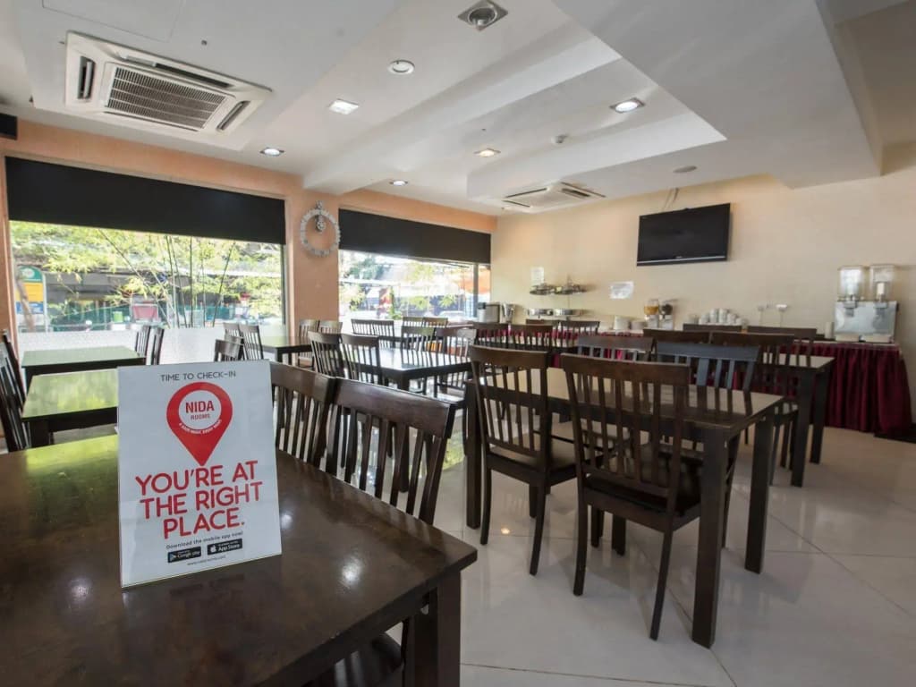 Veenai Hotel - photo 15