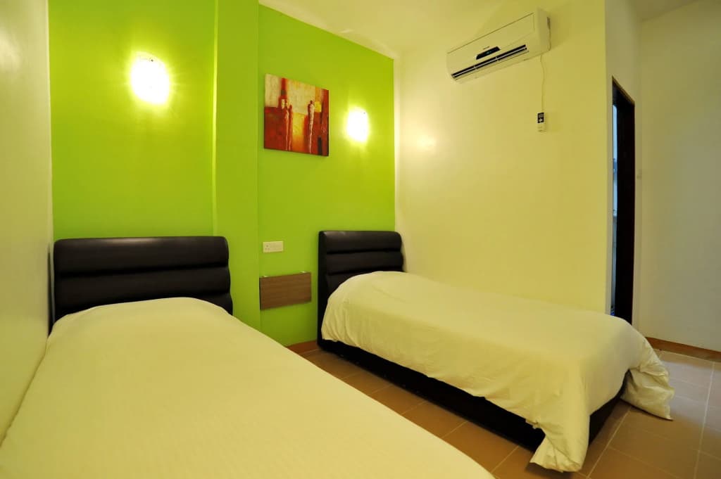 OYO 850 Gold Star Hotel - photo 5