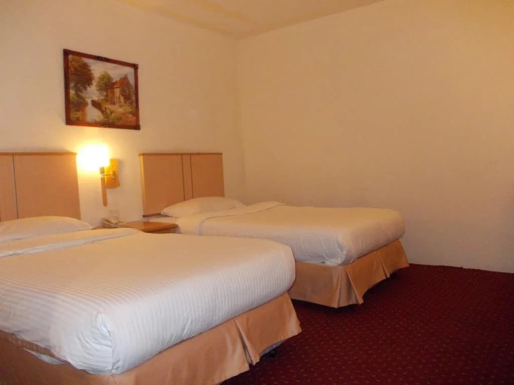 Hotel Sri Sutra - Bandar Puchong Jaya - photo 4