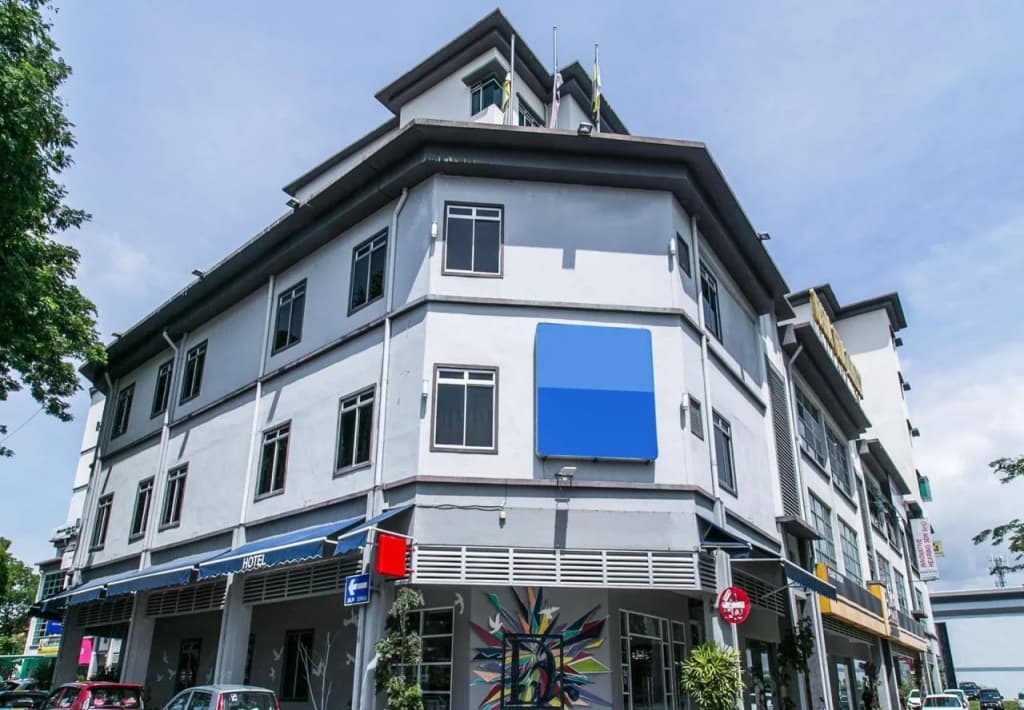DWJ Hotel Ipoh by OYO Rooms - photo 1