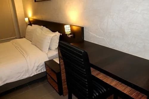 The Ninety Six Boutique Hotel - photo 4