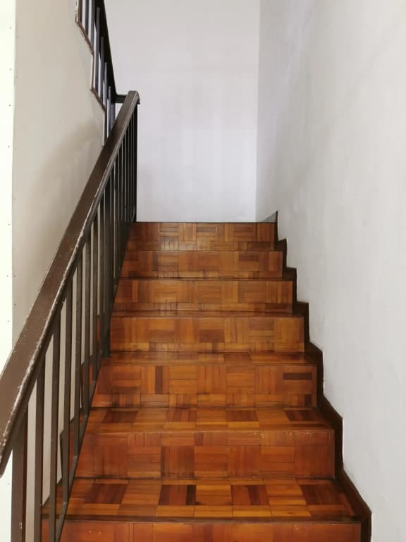 Chill and Traditional House in Bercham Ipoh - photo 3