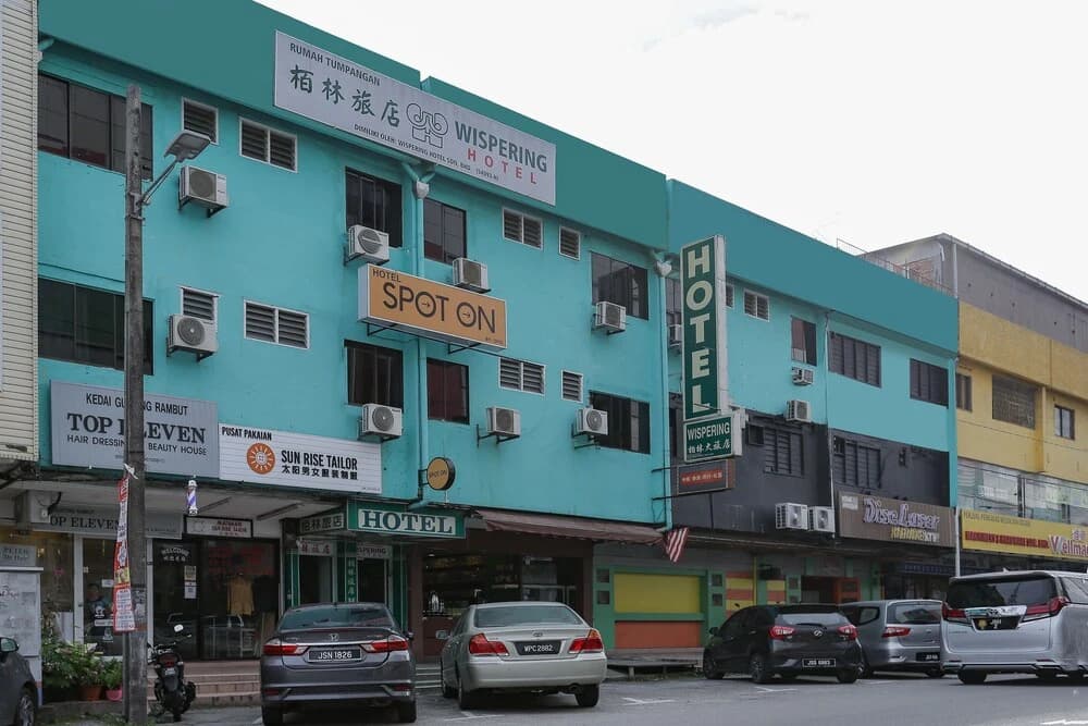 Spot on 89989 Wispering Hotel - photo 1