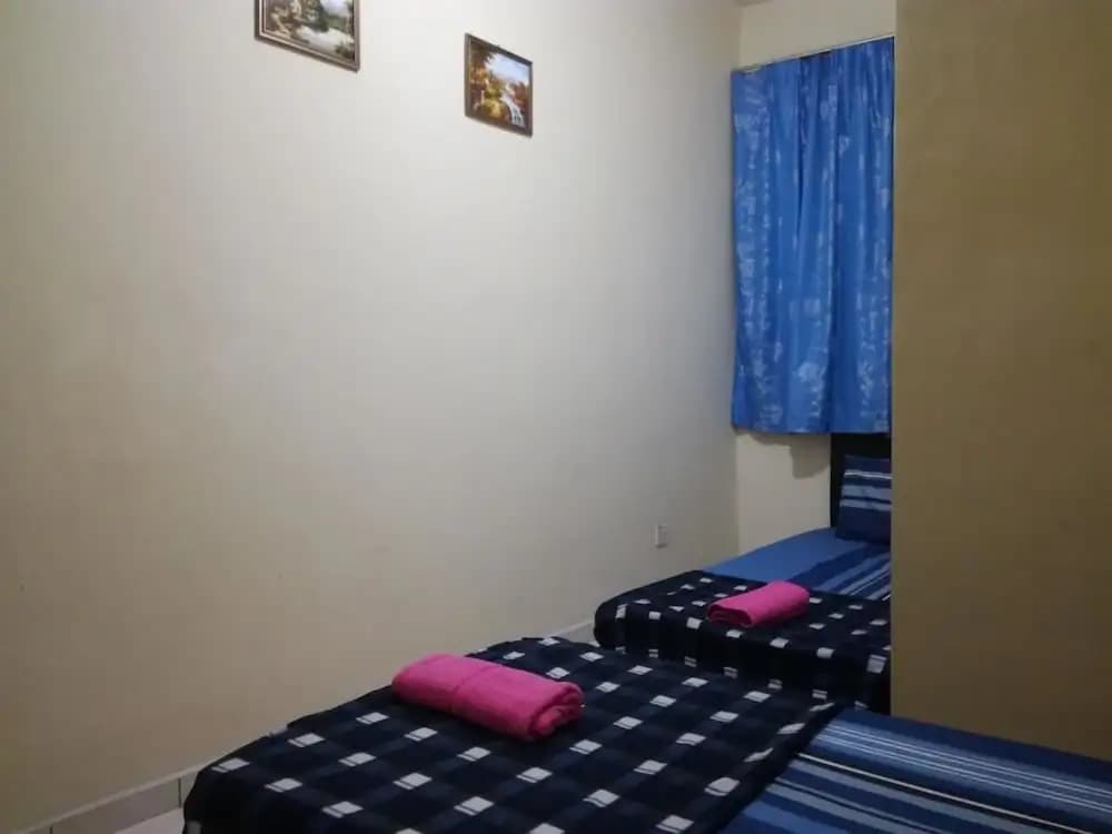 Sweet Angkasa Homestay - photo 13