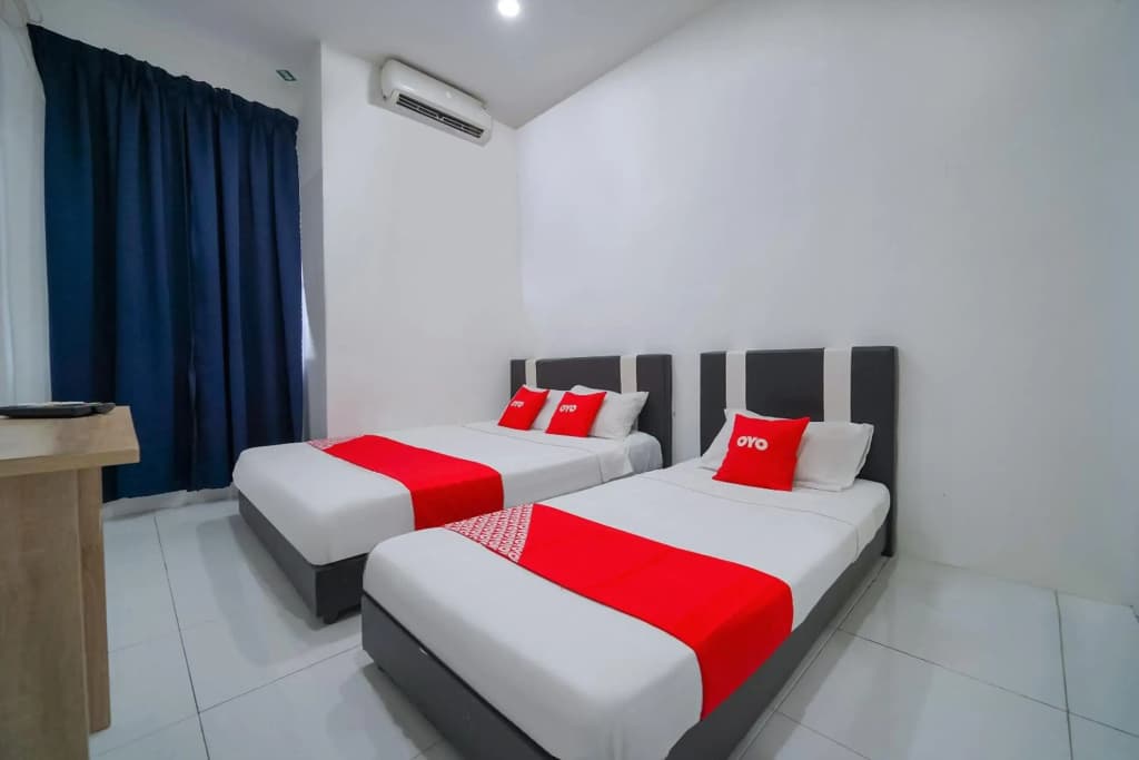 Hotel O Sp Berlian Inn - photo 17
