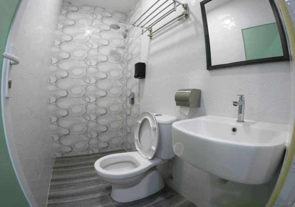Merrinton Hotel - photo 8