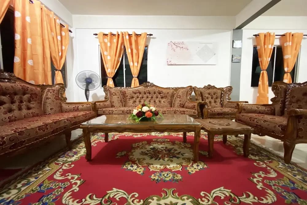 OYO 90198 Aleesya Homestay - photo 9