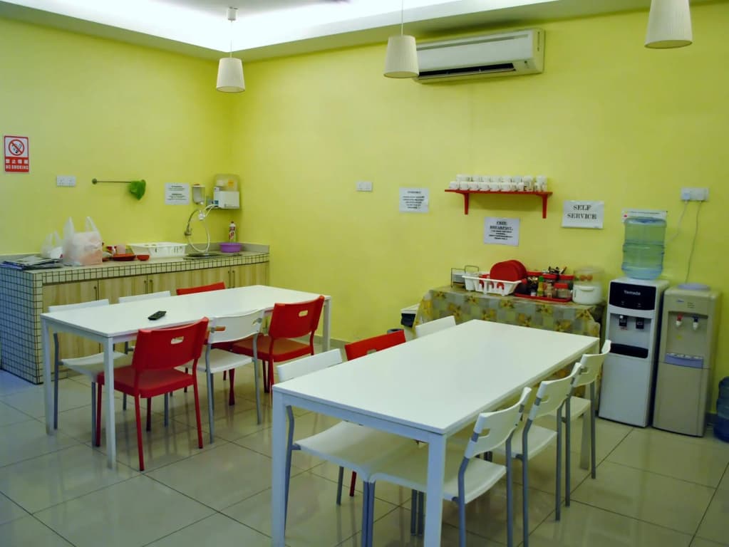 Hotel Zamburger Subang Jaya - photo 13