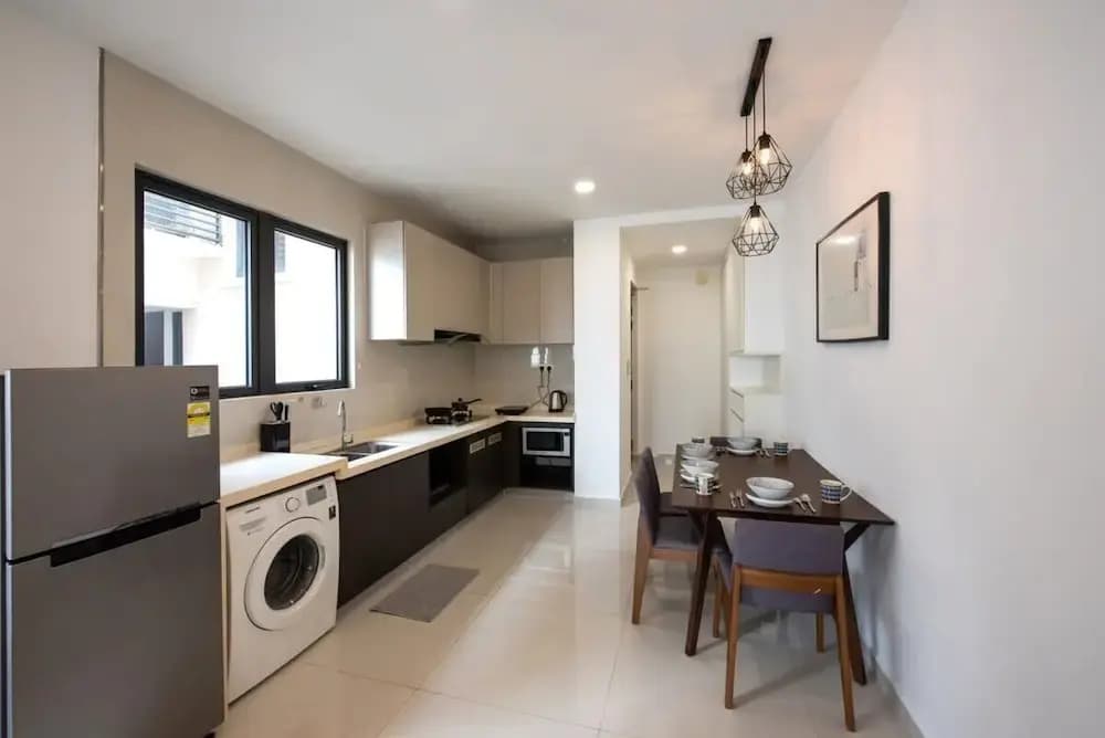 Comfy 3BR Apt in Danga Bay, Free Parking, Sea View - photo 20