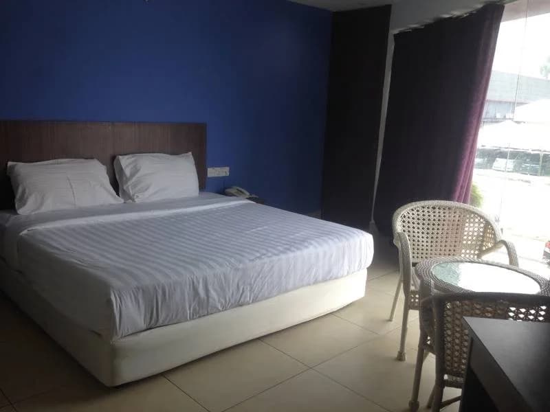 YL Hotel - photo 18